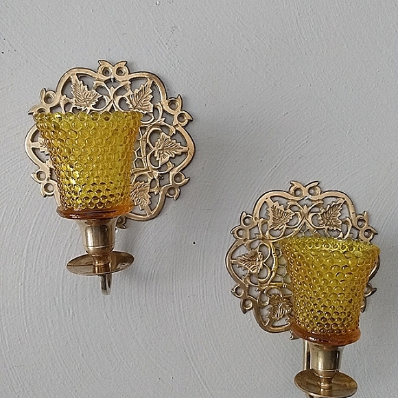 Brass Ornate Leaves honeycomb wall Candleholders - Picture 2 of 15